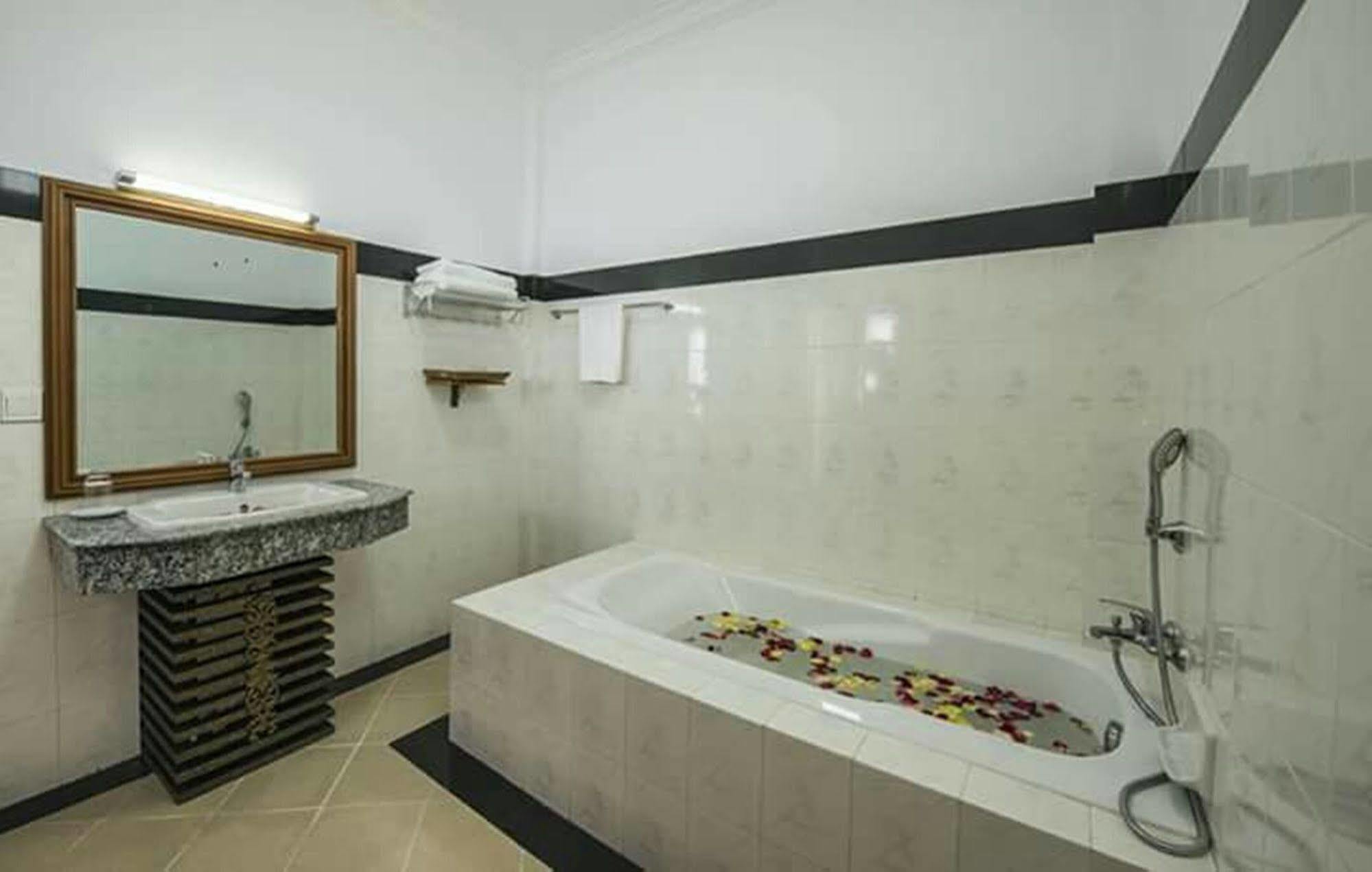 Hotel Shwe Nann Htike Pyin Oo Lwin Εξωτερικό φωτογραφία